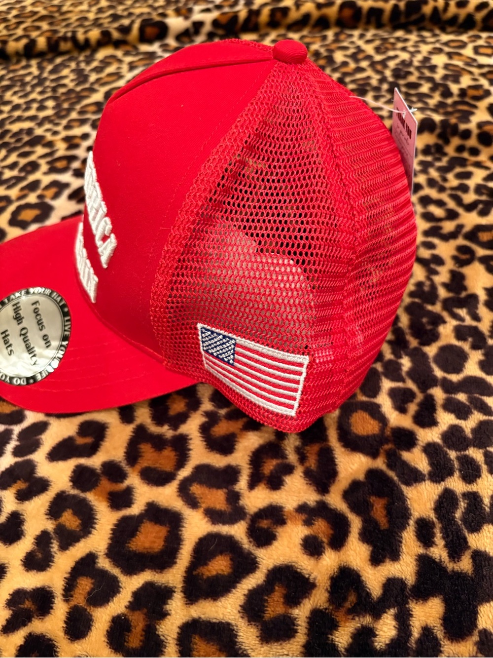 Red Mesh Hat - Picture 3 of 6